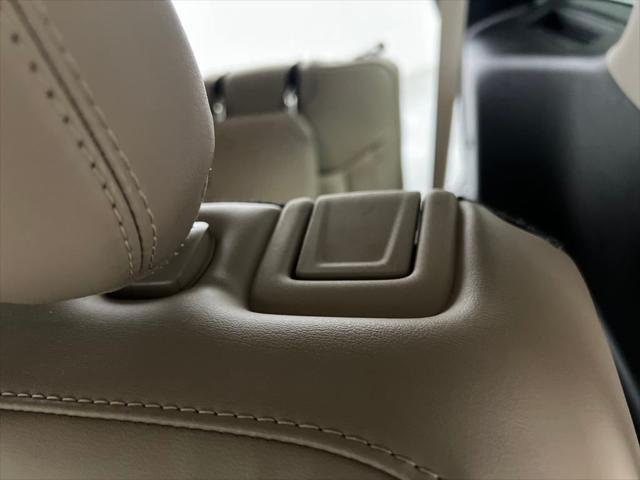 used 2024 Ford Explorer car, priced at $33,890