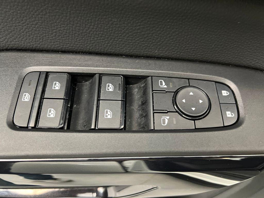 used 2025 Nissan Pathfinder car, priced at $32,989