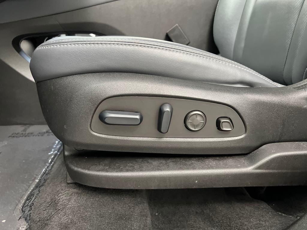 used 2024 Buick Enclave car, priced at $31,988