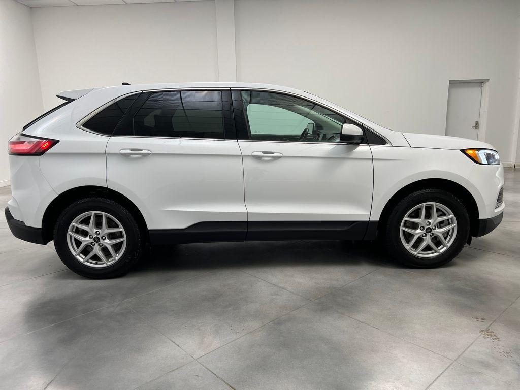 used 2024 Ford Edge car, priced at $21,989