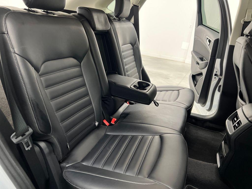 used 2024 Ford Edge car, priced at $21,989