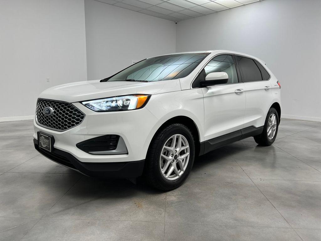 used 2024 Ford Edge car, priced at $21,989