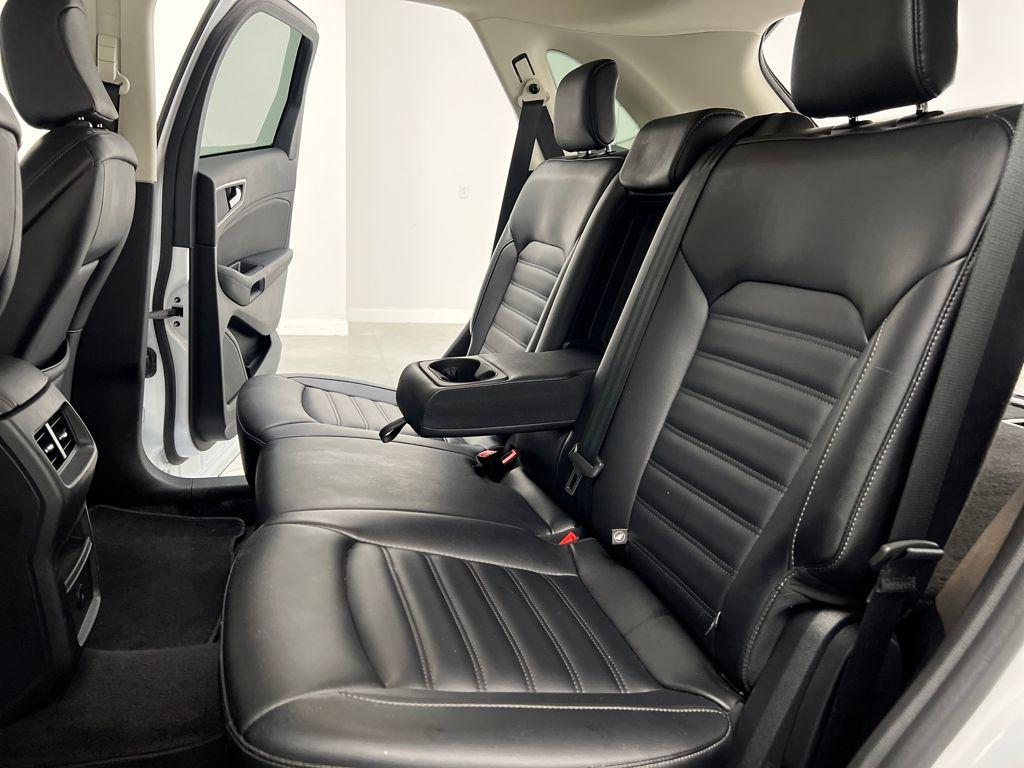 used 2024 Ford Edge car, priced at $21,989