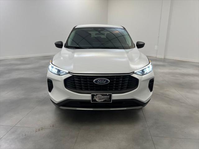 used 2023 Ford Escape car, priced at $20,789