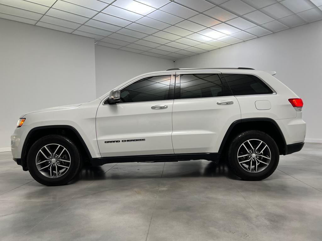 used 2017 Jeep Grand Cherokee car, priced at $16,489