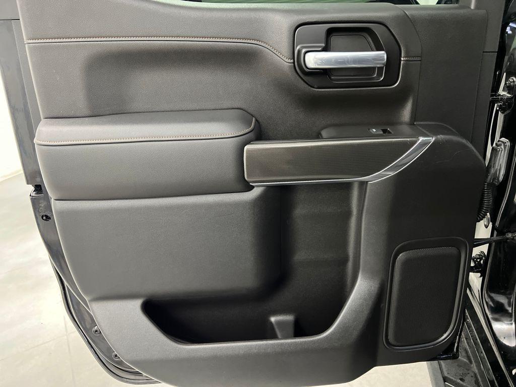 used 2021 GMC Sierra 1500 car, priced at $38,489