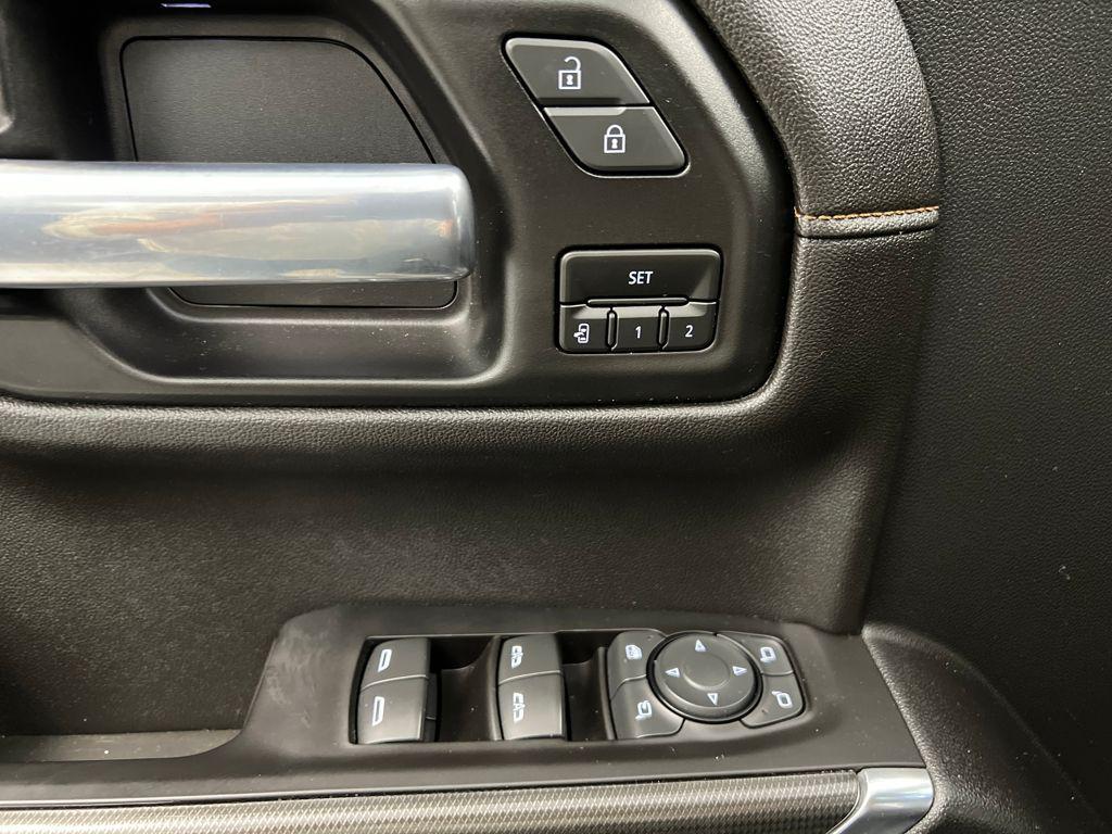 used 2021 GMC Sierra 1500 car, priced at $38,489