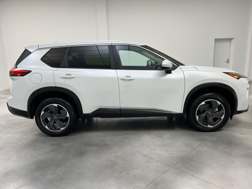 used 2024 Nissan Rogue car, priced at $22,289