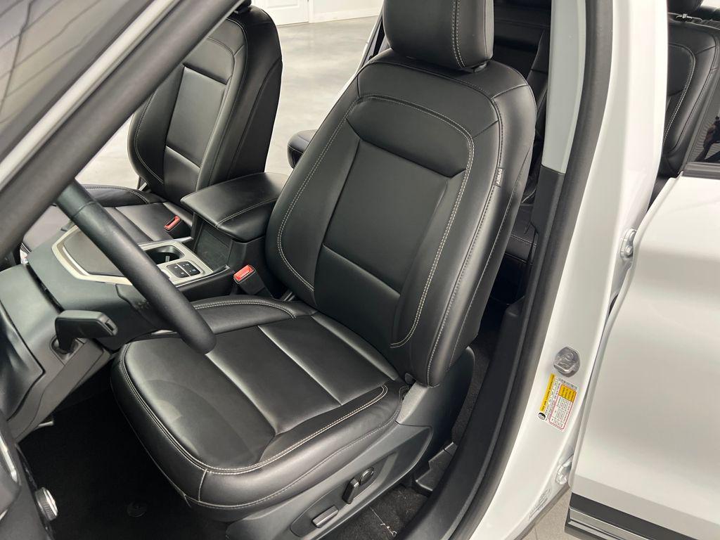 used 2024 Ford Explorer car, priced at $29,389