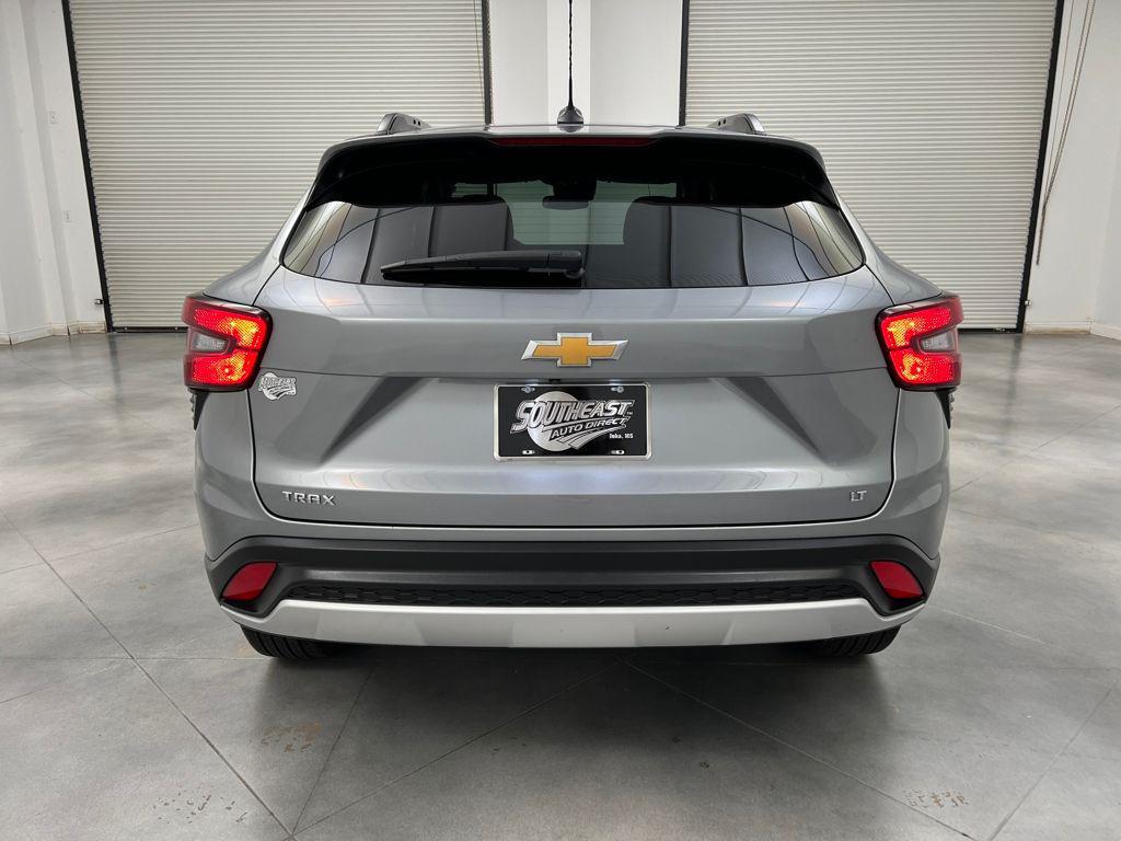 used 2024 Chevrolet Trax car, priced at $21,489