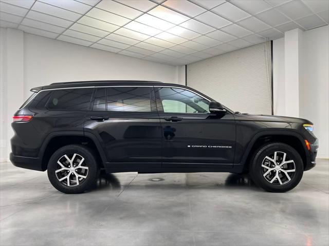 used 2024 Jeep Grand Cherokee L car, priced at $34,989