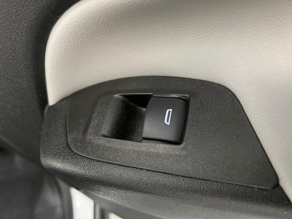 used 2023 Chevrolet Equinox car, priced at $20,524