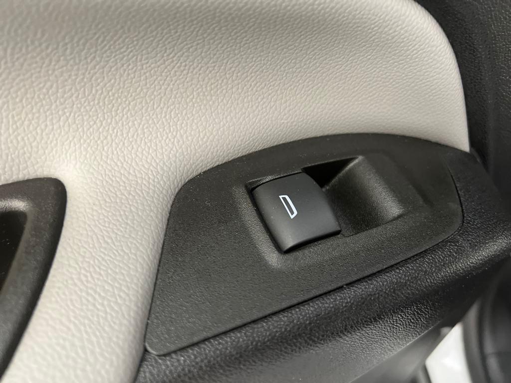 used 2023 Chevrolet Equinox car, priced at $20,524