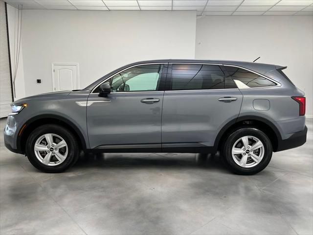 used 2023 Kia Sorento car, priced at $25,989