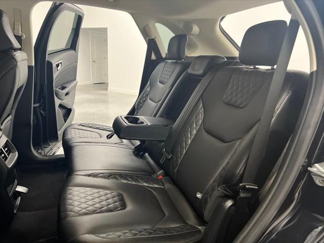 used 2024 Ford Edge car, priced at $29,789