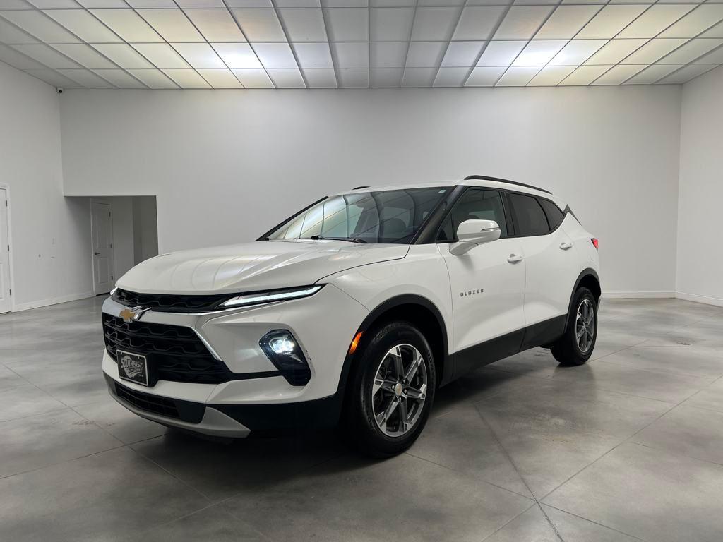 used 2024 Chevrolet Blazer car, priced at $27,789