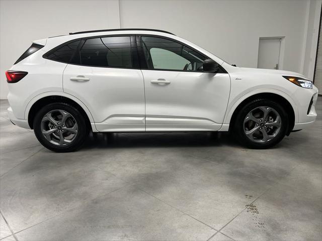 used 2023 Ford Escape car, priced at $25,986