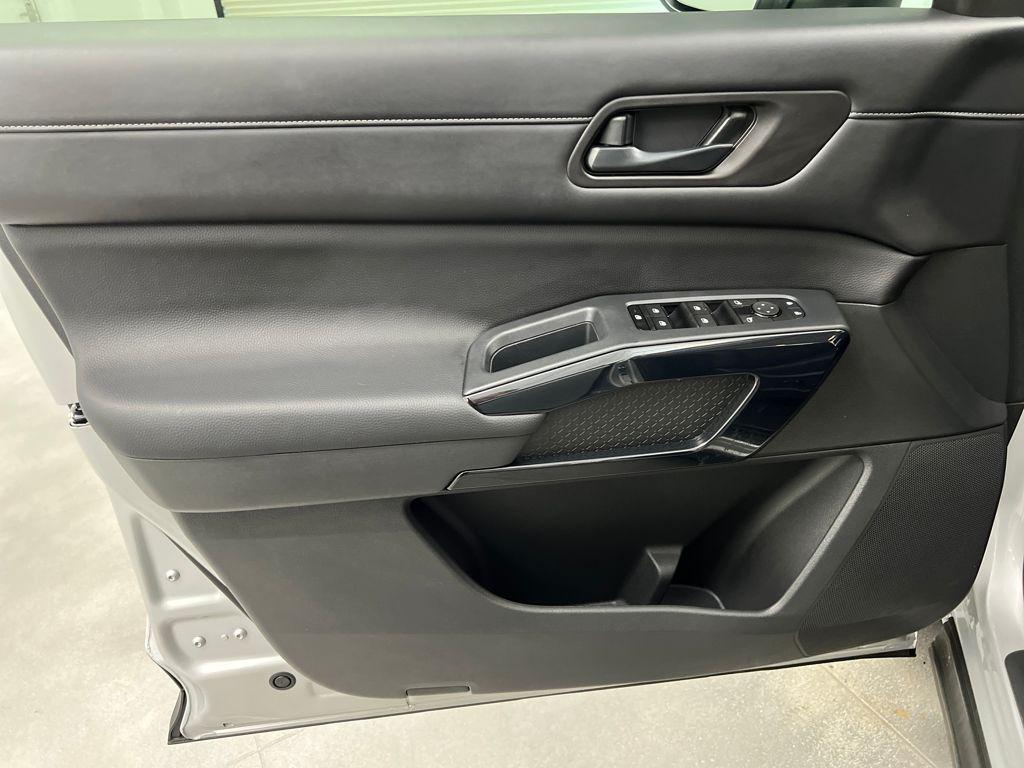 used 2024 Nissan Pathfinder car, priced at $30,878