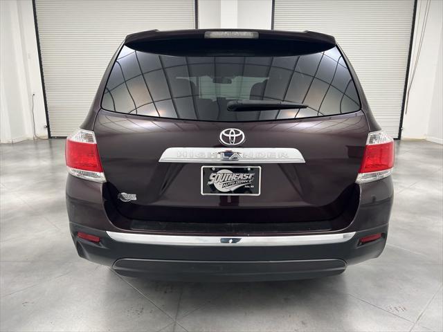used 2013 Toyota Highlander car, priced at $17,676