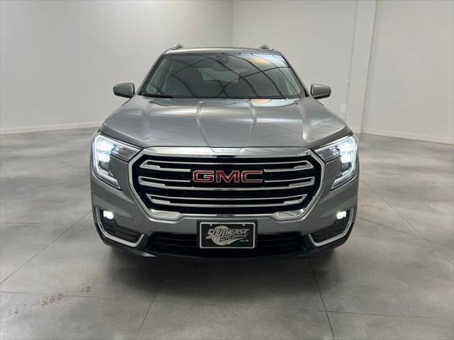 used 2024 GMC Terrain car, priced at $28,989