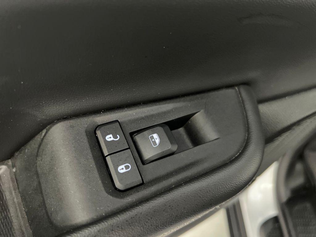 used 2024 Jeep Grand Cherokee L car, priced at $33,789