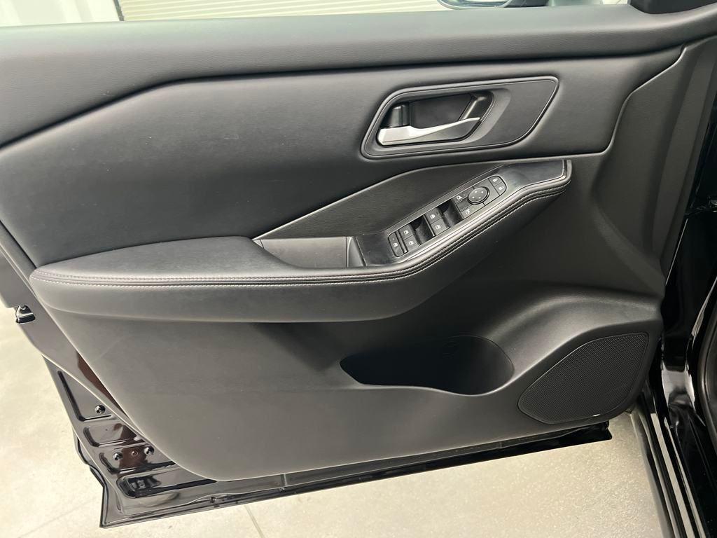 used 2024 Nissan Rogue car, priced at $23,989