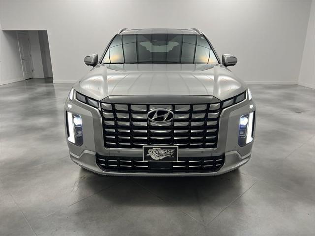 used 2024 Hyundai Palisade car, priced at $45,989