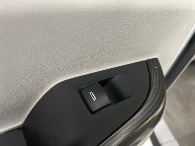used 2023 GMC Acadia car, priced at $25,990