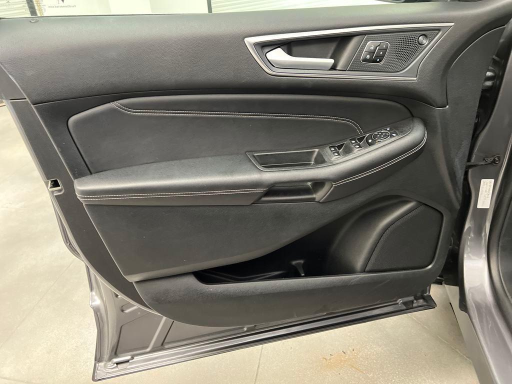 used 2024 Ford Edge car, priced at $27,880
