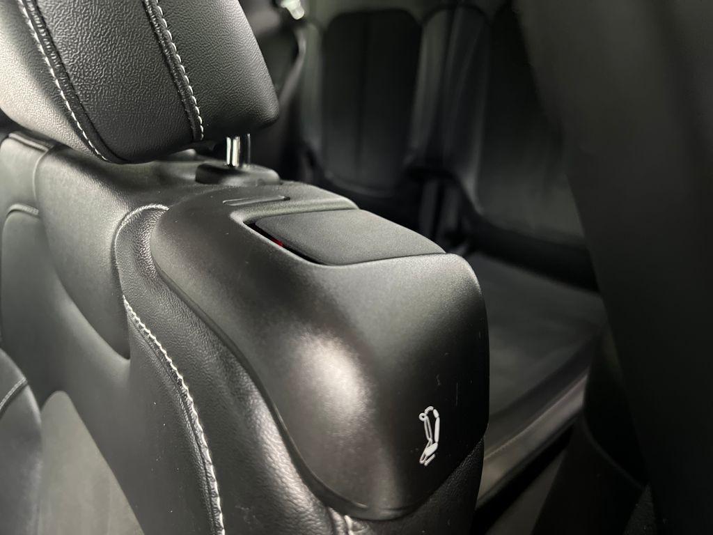 used 2024 Jeep Grand Cherokee L car, priced at $30,989