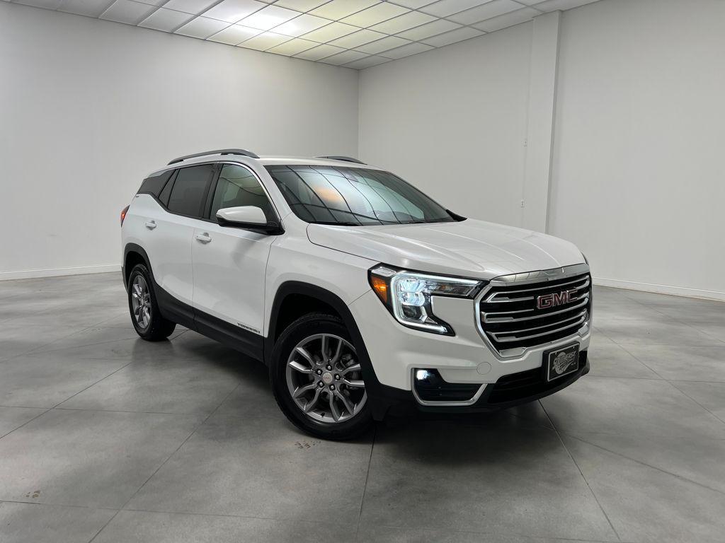 used 2024 GMC Terrain car, priced at $23,789