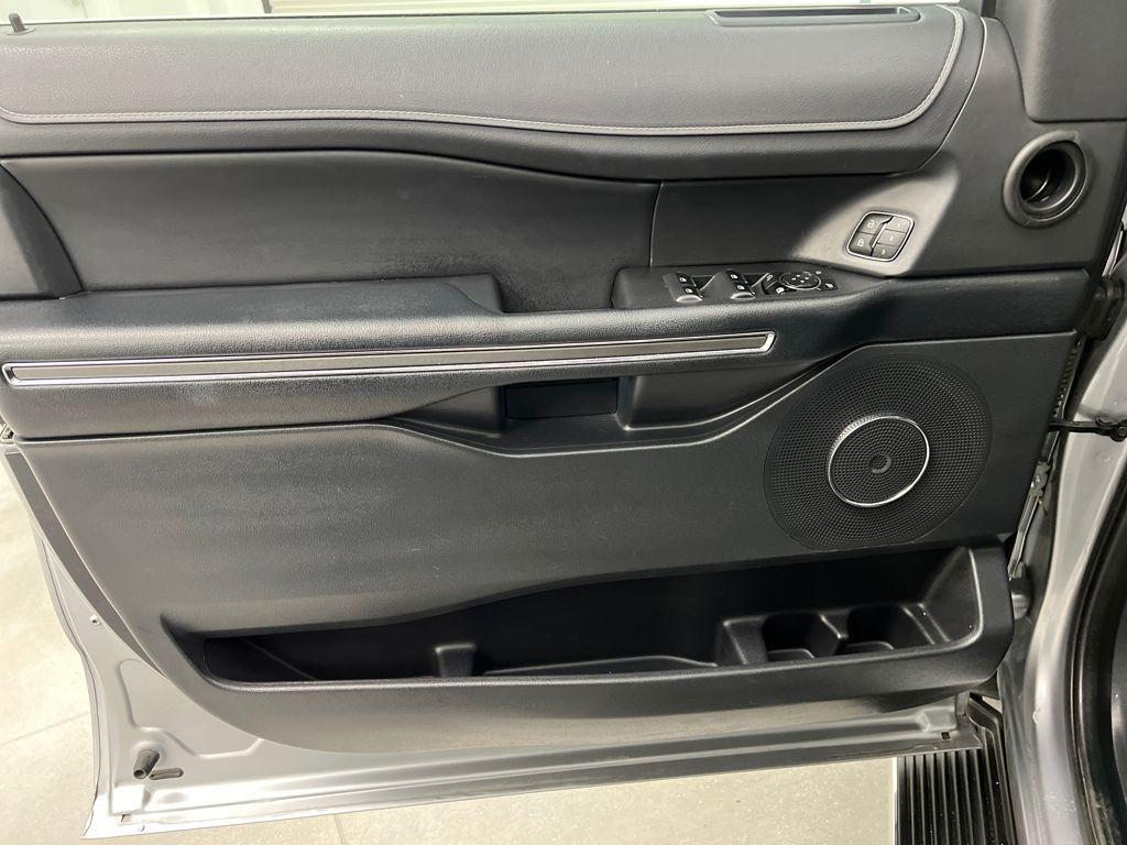 used 2023 Ford Expedition Max car, priced at $39,289