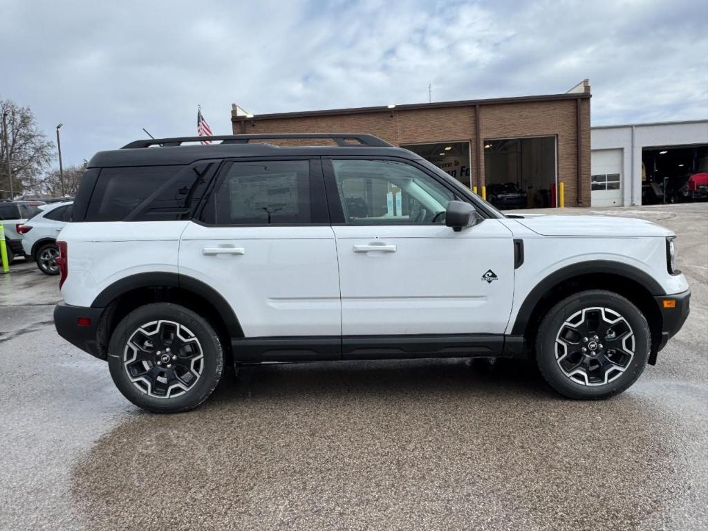 new 2025 Ford Bronco Sport car, priced at $38,425