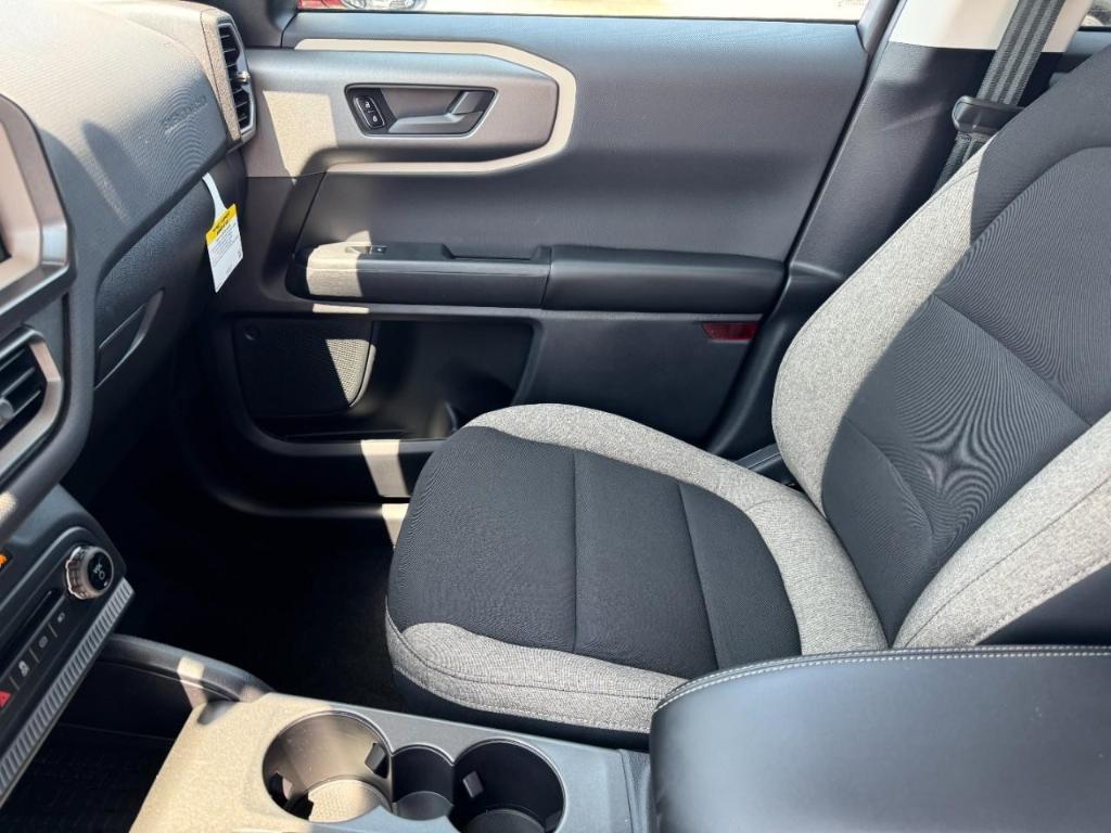 new 2025 Ford Bronco Sport car, priced at $32,980