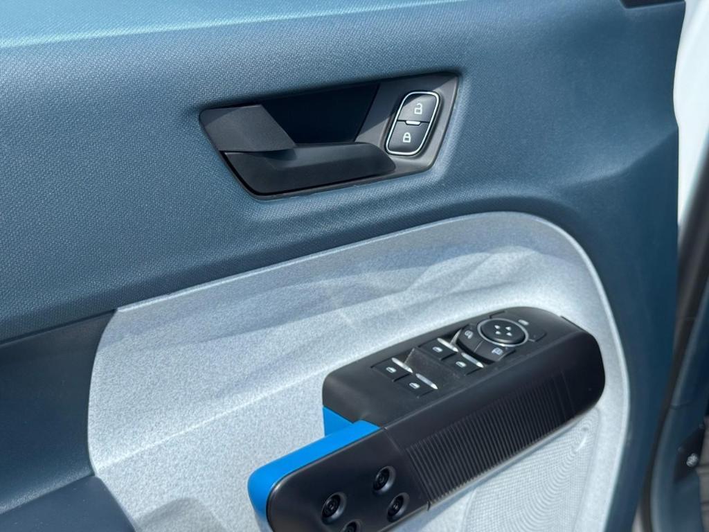 new 2025 Ford Maverick car, priced at $32,519