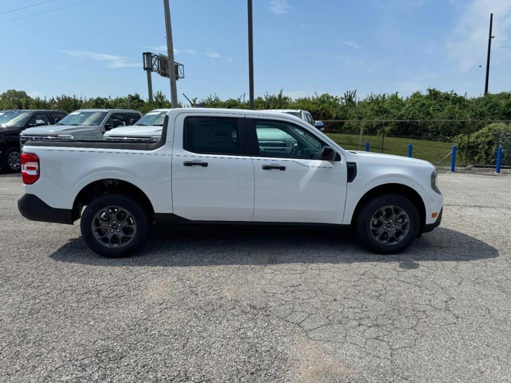new 2025 Ford Maverick car, priced at $32,519