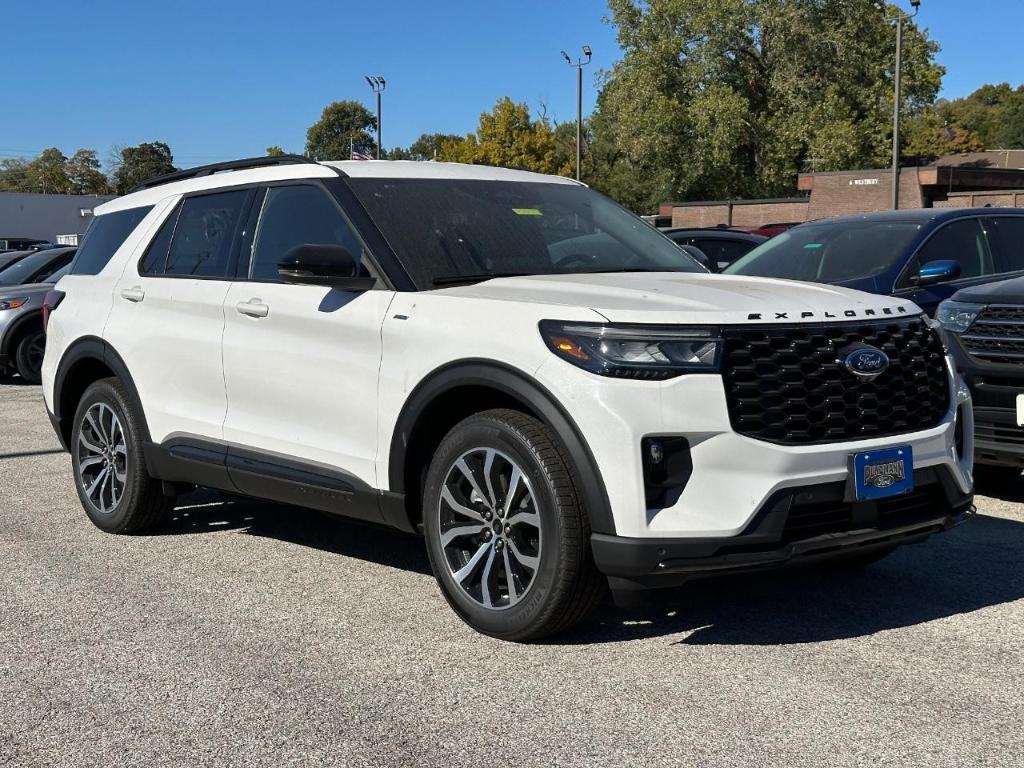 new 2025 Ford Explorer car, priced at $45,405