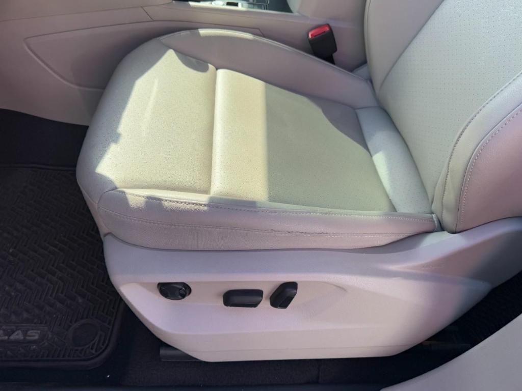 used 2019 Volkswagen Atlas car, priced at $15,623