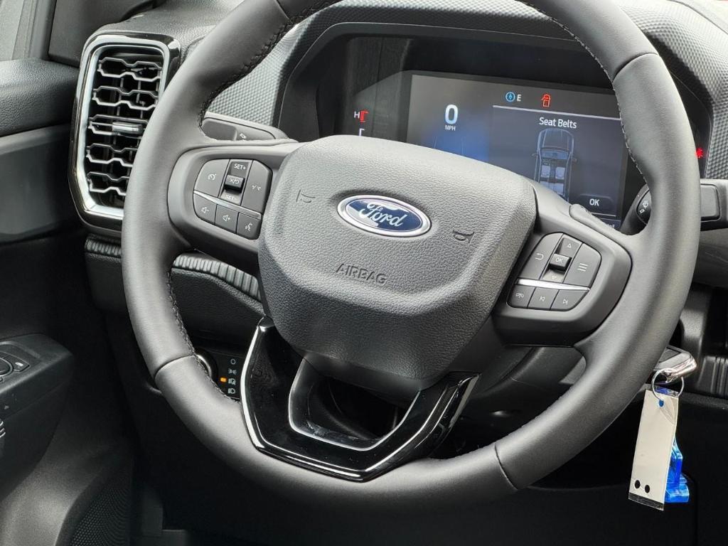 new 2025 Ford Ranger car, priced at $40,073