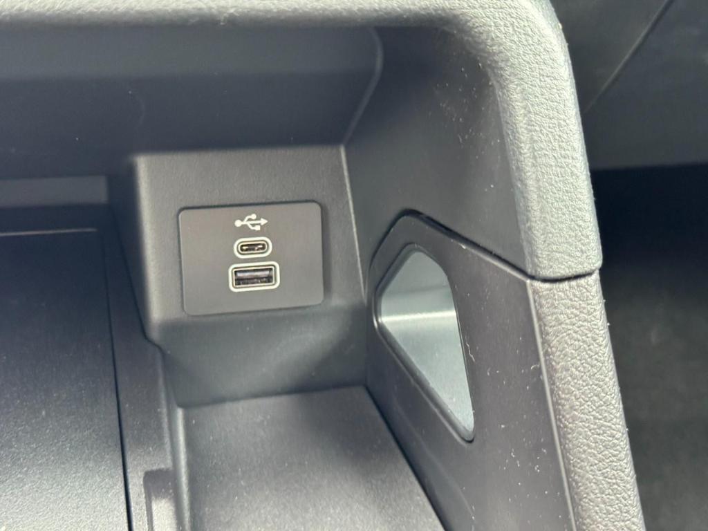new 2025 Ford Ranger car, priced at $40,073