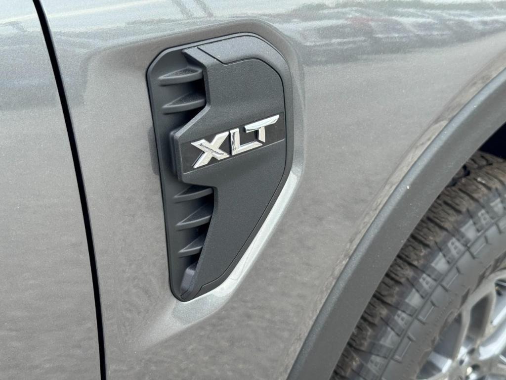 new 2025 Ford Ranger car, priced at $40,073