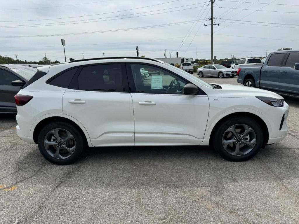 new 2024 Ford Escape car, priced at $31,970