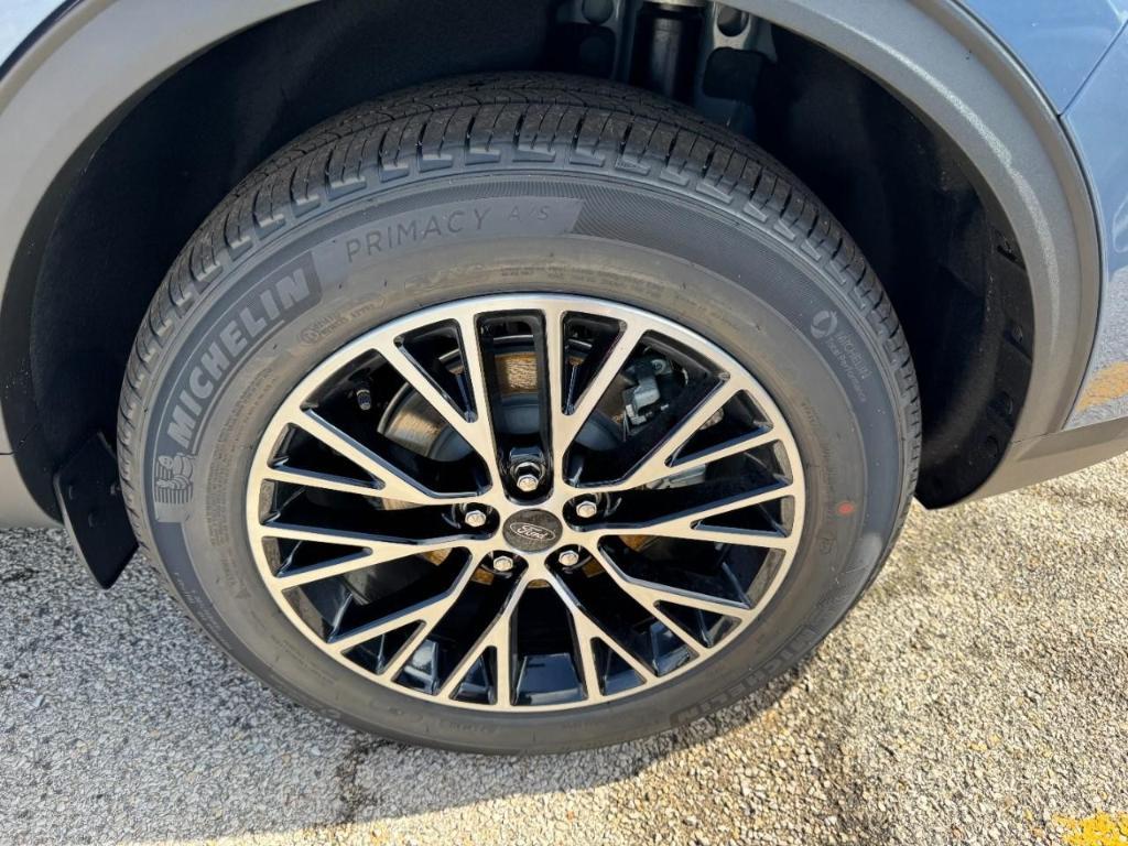 new 2025 Ford Escape car, priced at $37,485