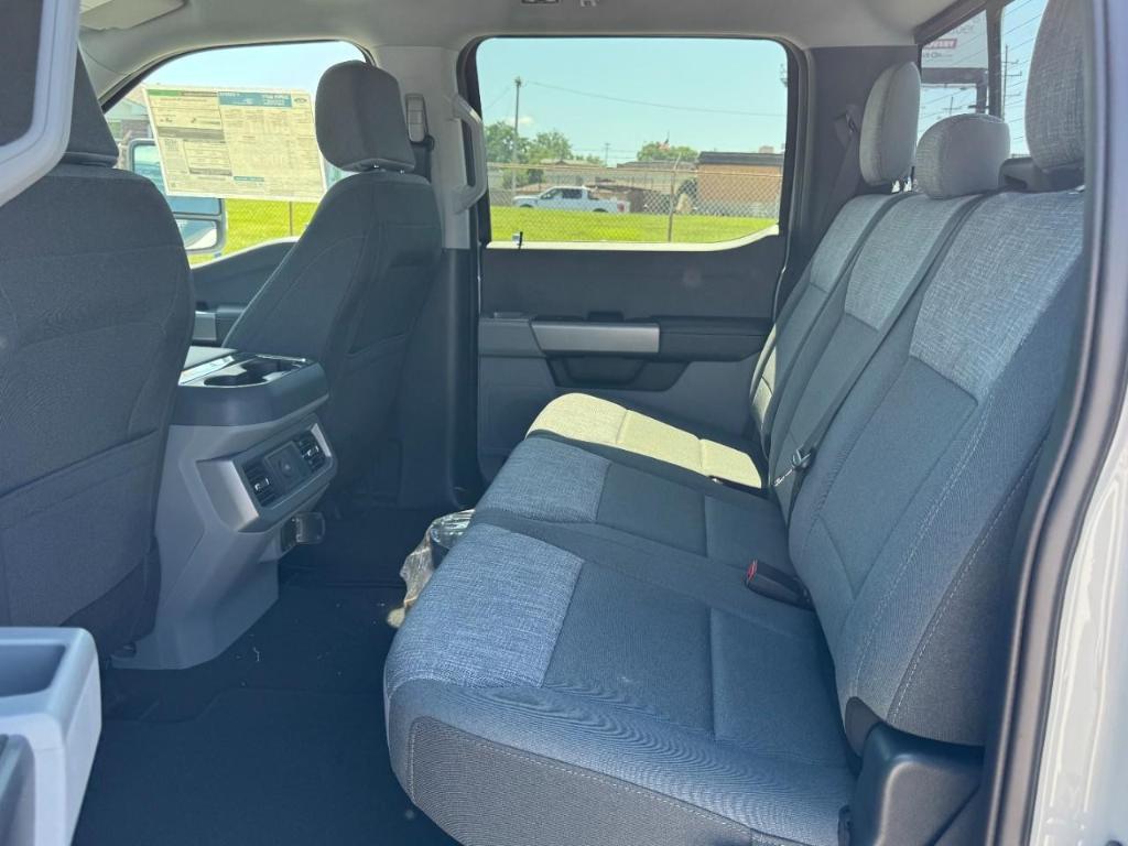 new 2025 Ford F-250 car, priced at $58,174