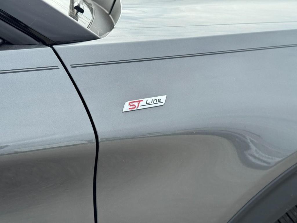 new 2026 Ford Explorer car, priced at $47,907