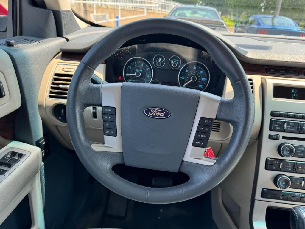 used 2009 Ford Flex car, priced at $7,900