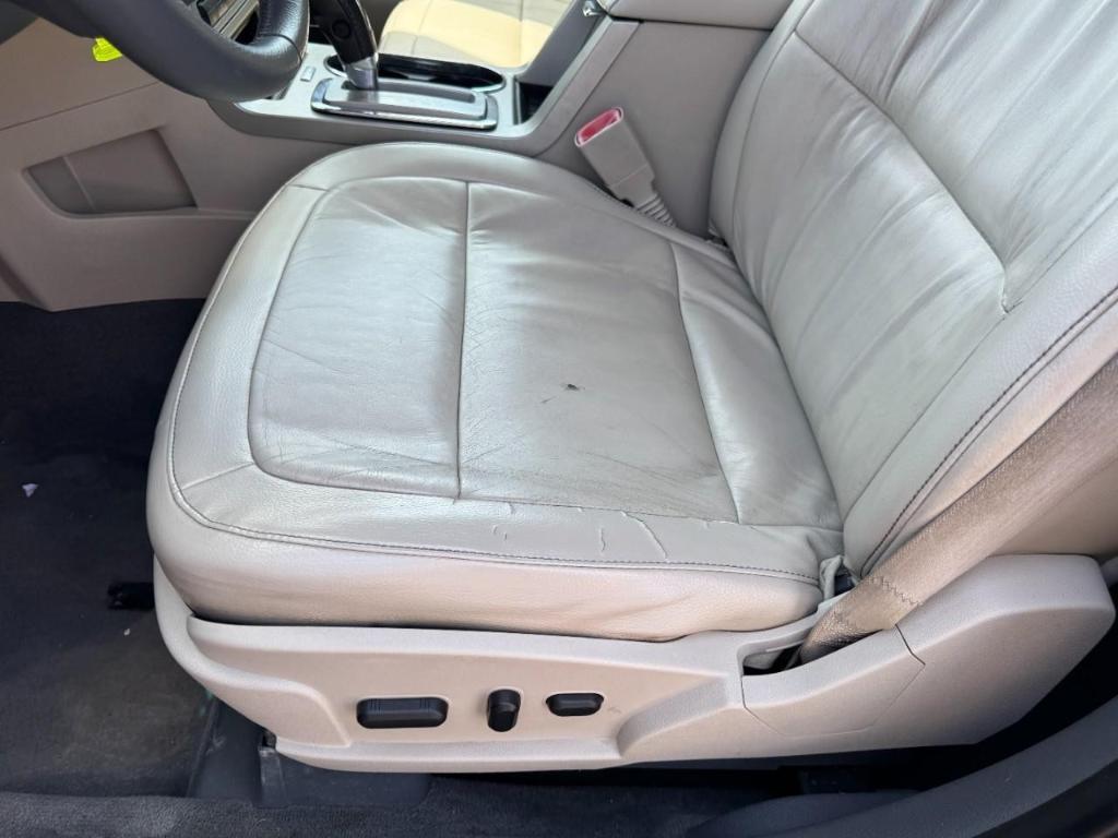 used 2009 Ford Flex car, priced at $7,900
