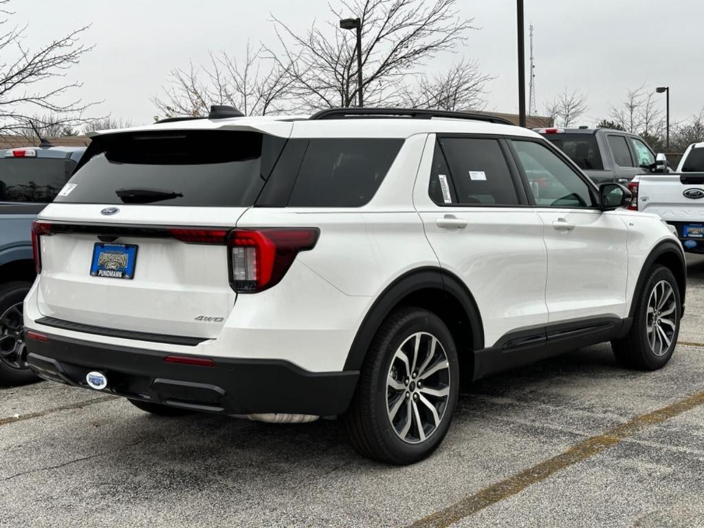 new 2025 Ford Explorer car, priced at $46,600