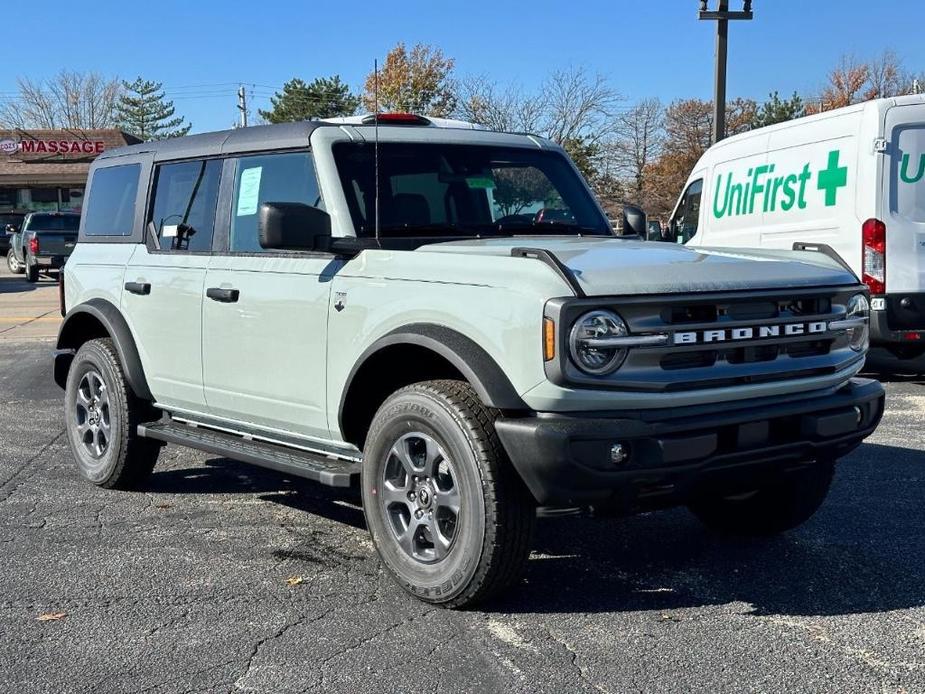 new 2024 Ford Bronco car, priced at $46,570