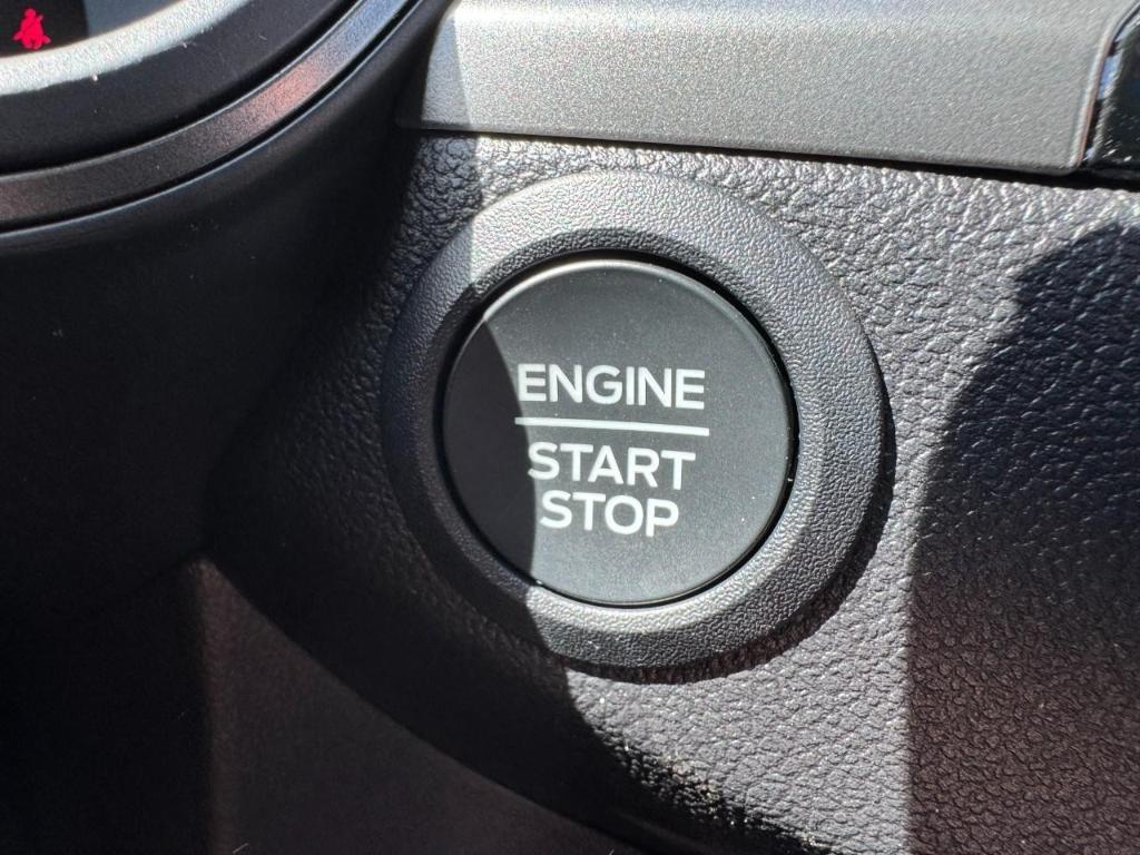 new 2025 Ford Escape car, priced at $30,980